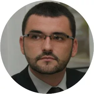 Adnan Čirgić - Linguist