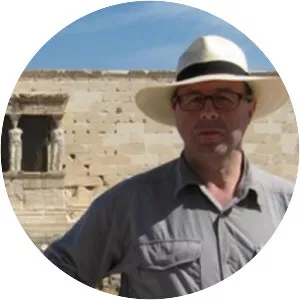 Adolfo J. Domínguez - Historian