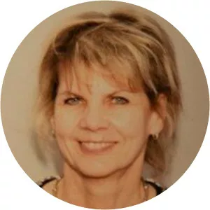 Adriaane Pielou - Author ‧ Lucy Boynton's mother