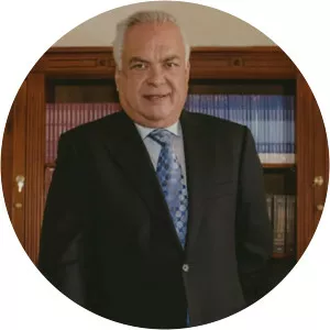 Adrián Alanís Quiñones