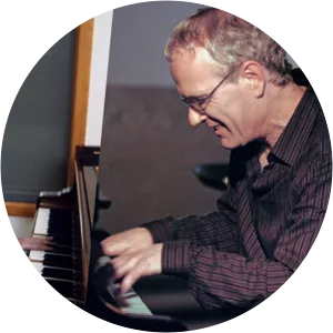 Adrian Frey Musician - Pianist