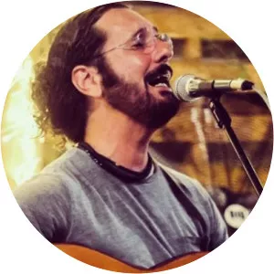 Adrián Gil - Musical artist