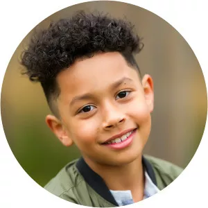 Adrian Groulx - Actor