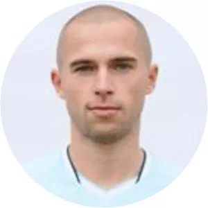 Adrian Popiołek - Football player