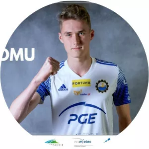 Adrian Skrzyniak - Football player