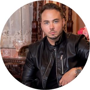 Adrian Zambo photograph