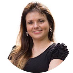 Adriana Neumann de Oliveira