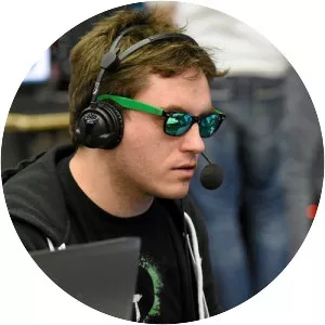 Adrien Nougaret - YouTuber