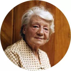 adrienne solser beppie nooy sr.