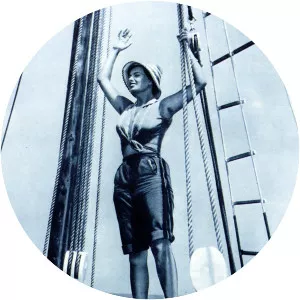 Africa sotto i mari - 1953 ‧ Adventure/Comedy ‧ 1h 30m