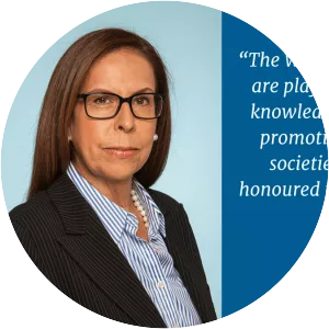 Afsaneh Mashayekhi Beschloss