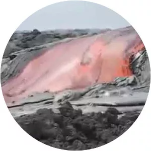 Agni Parvatam - 1985 ‧ Drama/World cinema ‧ 2h 23m