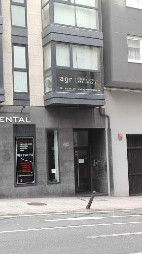 Agrmaxilofacial - Oral surgeon in A Coruna, Spain