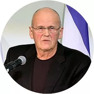 Aharon Ze'eviFarkash
