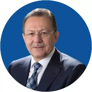 Ahmet Edip Uğur