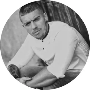 Aidan Davis - Dancer