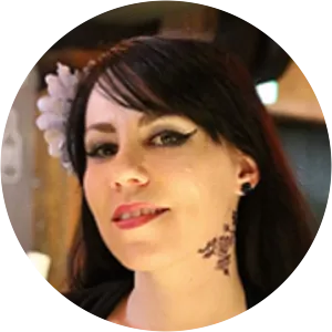 Aimee Blackschleger - Singer-songwriter