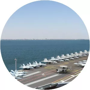 Aircraft carrier photograph