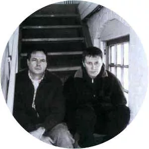 Airport 5 - Musical group