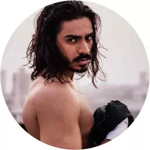 Aishwarya Thackeray - Jaidev Thackeray's son