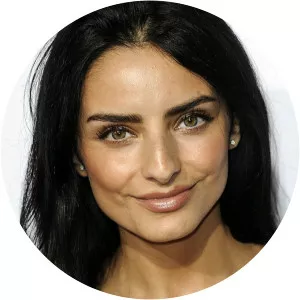 Aislinn Derbez