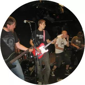 Aivolävistys - Musical group