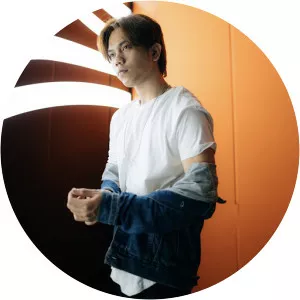 Ajoi Zainal - Singer