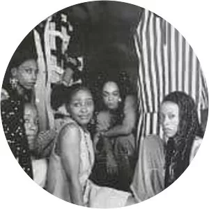 Akabu - Musical group