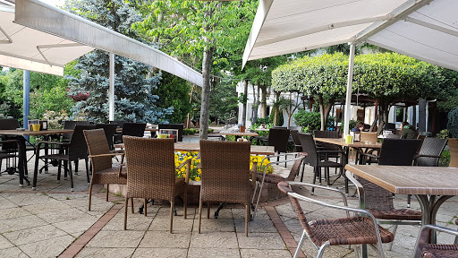 Akademi Cafe Khalkedon - Cafe