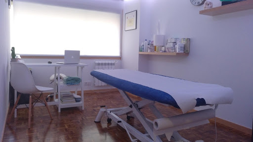 Akhesis Fisioterapia - Physiotherapist in A Coruna, Spain