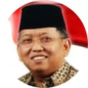 Akhmad Muqowam