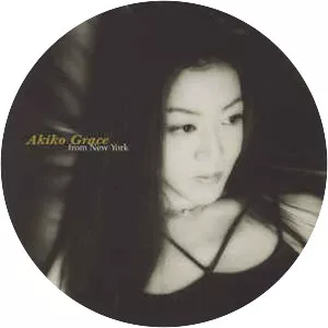 Akiko Grace - Japanese pianist