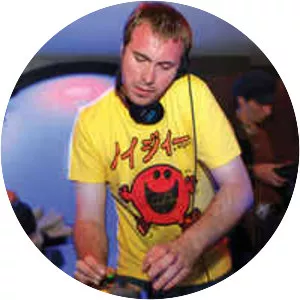 Akira Kiteshi - Musical artist