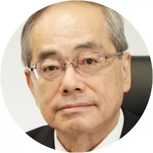 Akira Suehiro - Author