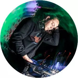 Aknoyd - Musical artist