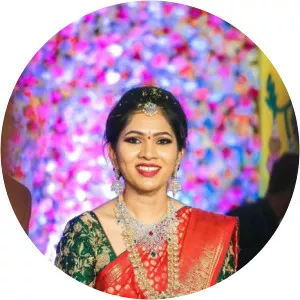 Alam gnana - Paritala Sriram's wife