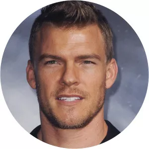 Alan Ritchson