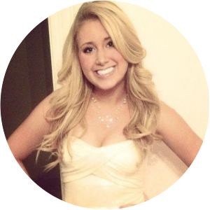 Alana Leslie photograph