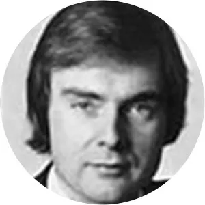 Alastair Thompson - Singer