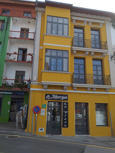 Albergue de peregrinos La Plaza - Hostel in Tineo, Spain