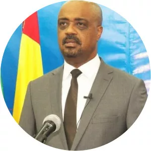 Albert Damantang Camara - Politician