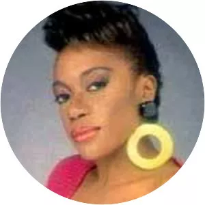 Albertine Amissa Bongo - Pascaline Bongo Ondimba's sister