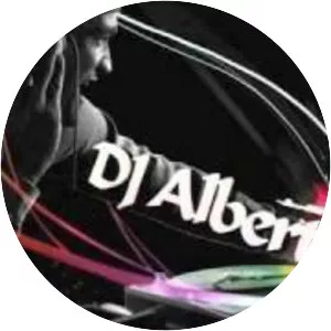 Alberto Álvarez S. S. A  Propiedad raíz