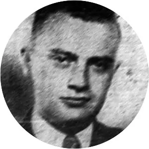 Alberto Baeza Flores