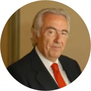 Alberto Galindo Tixaire - Physicist