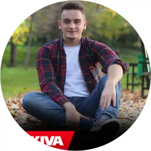 Albrim Llapqeva - Musical artist