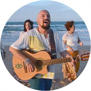 Ale de Maria - Musical artist