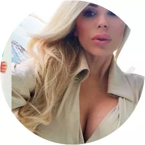 Alejandra de la Fuente - Laura Bozzo's daughter