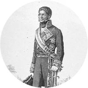 Alejandro González Villalobos - Military personnel