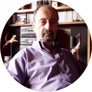 Alejandro Saderman - Director